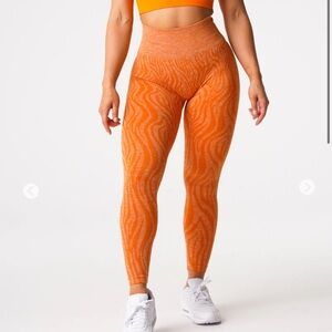 NVGTN leggings brand new size Small